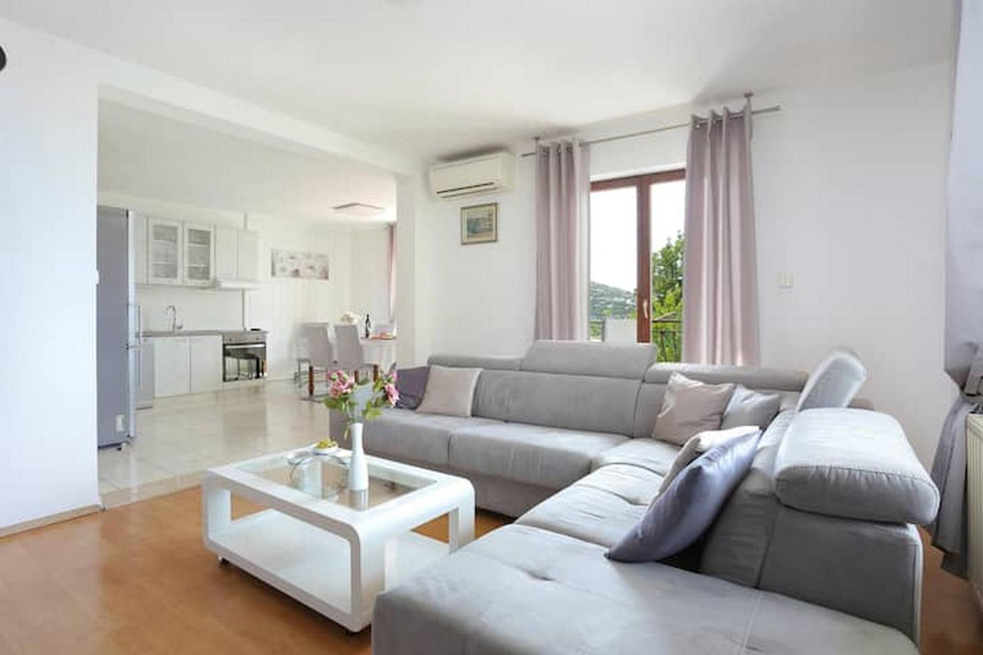 Holiday Home Mons Aureus Gornje Sitno المظهر الخارجي الصورة