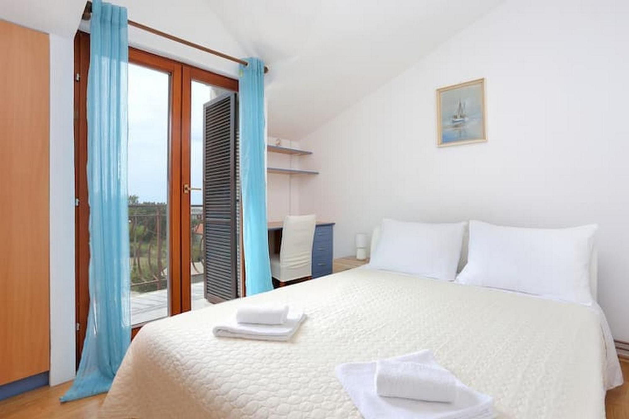 Holiday Home Mons Aureus Gornje Sitno المظهر الخارجي الصورة