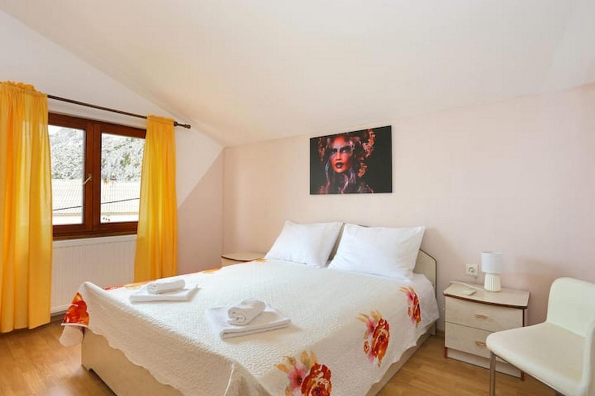 Holiday Home Mons Aureus Gornje Sitno المظهر الخارجي الصورة