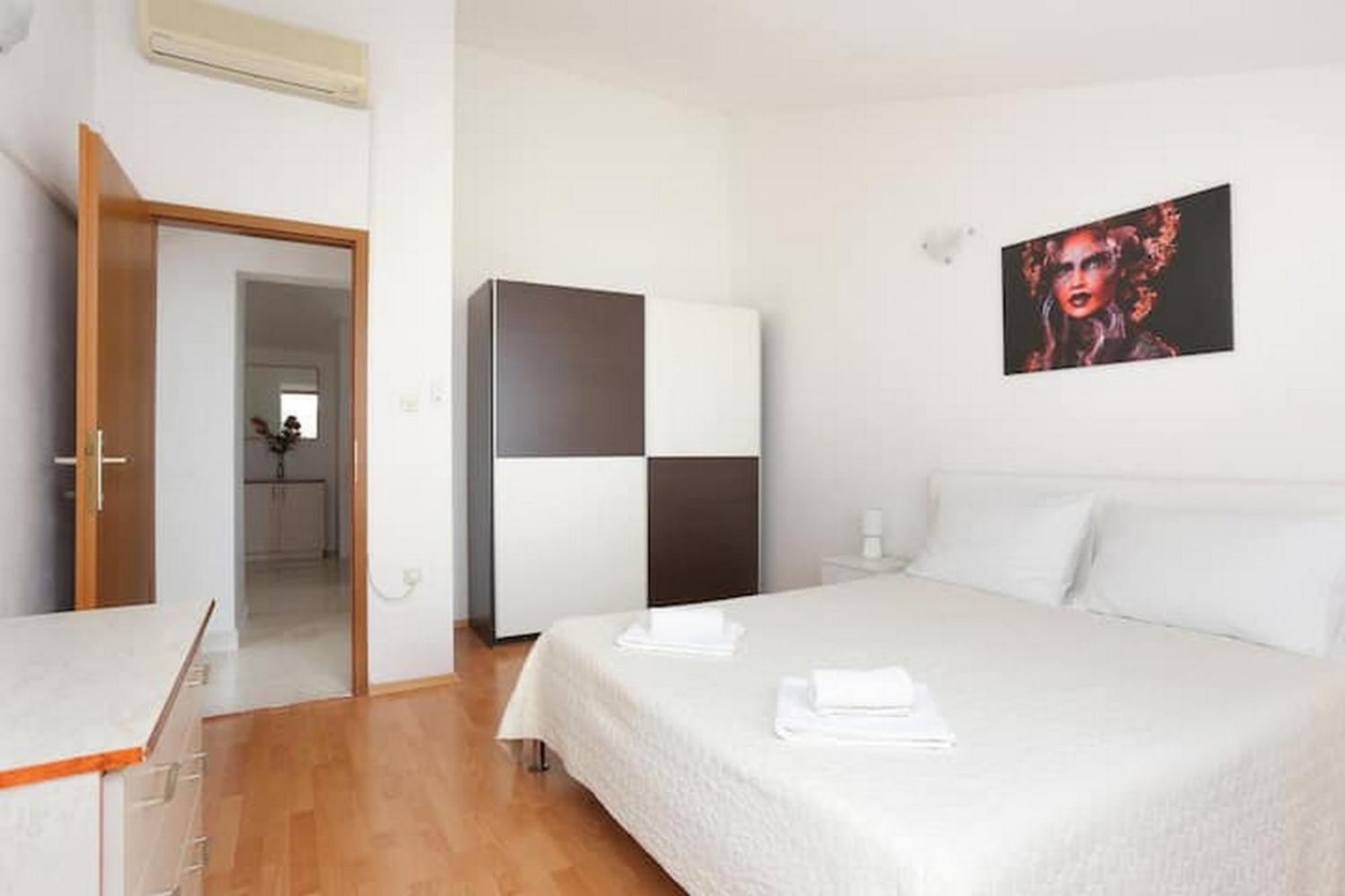 Holiday Home Mons Aureus Gornje Sitno المظهر الخارجي الصورة