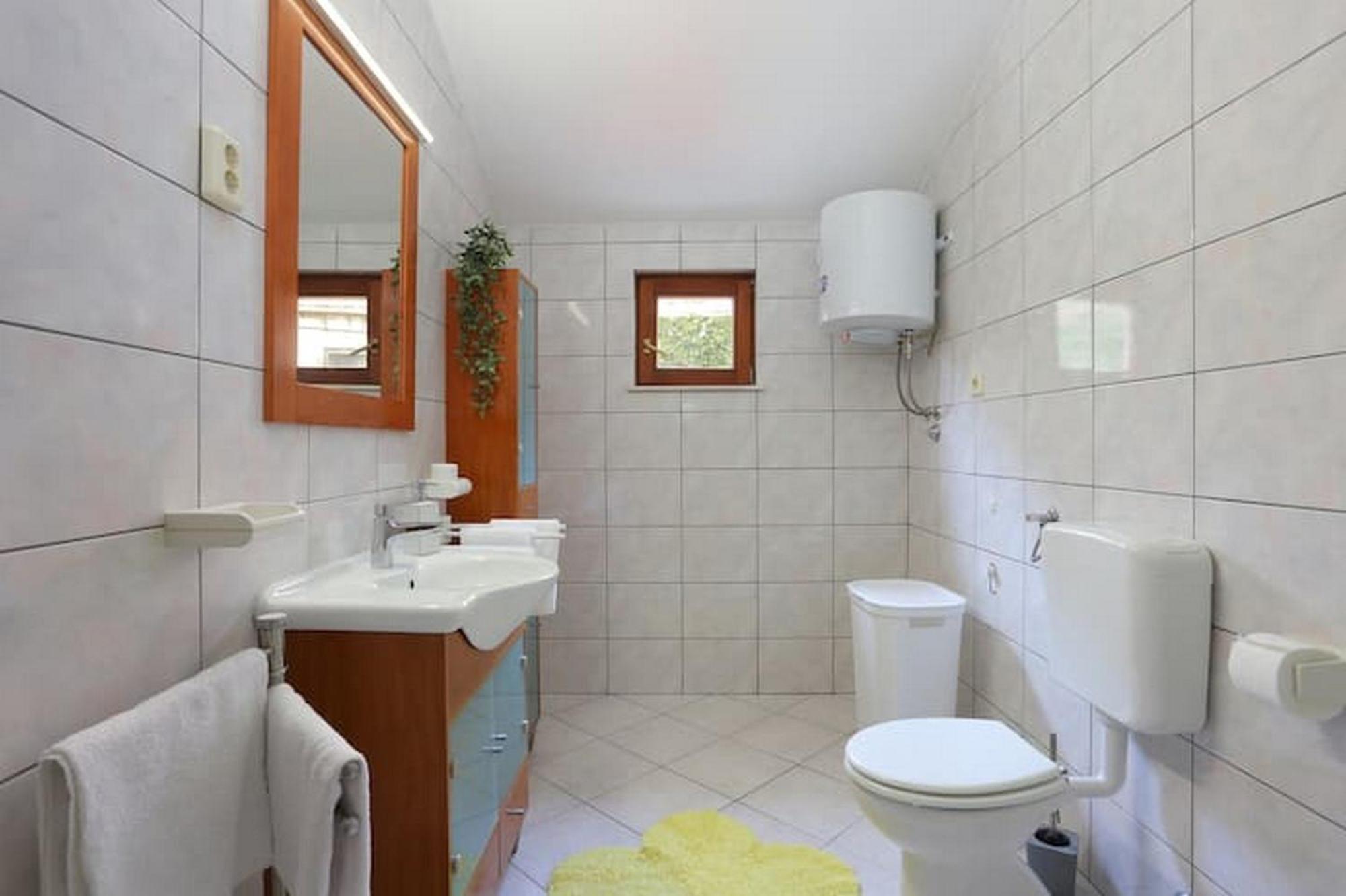 Holiday Home Mons Aureus Gornje Sitno المظهر الخارجي الصورة