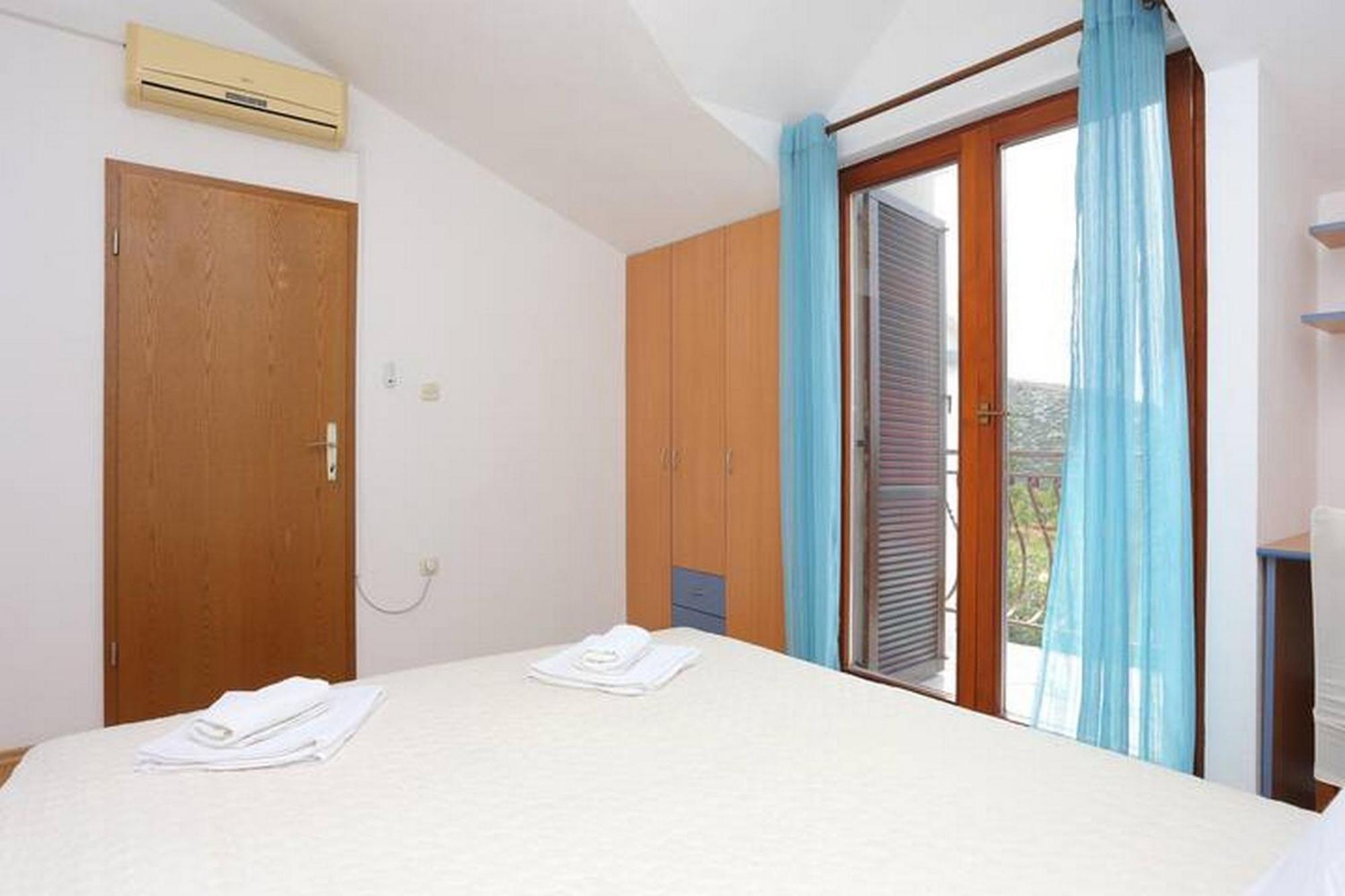 Holiday Home Mons Aureus Gornje Sitno المظهر الخارجي الصورة