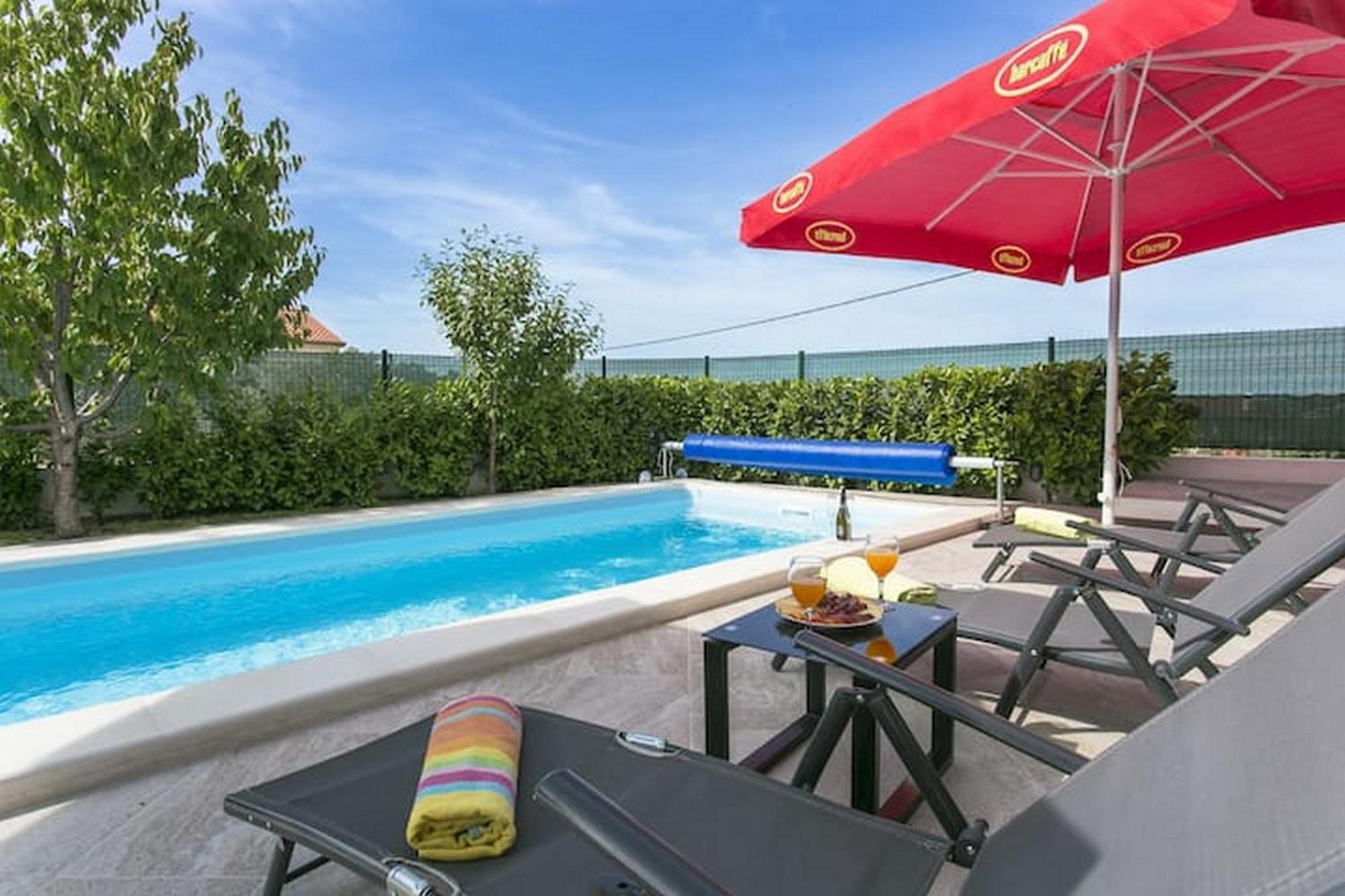 Holiday Home Mons Aureus Gornje Sitno المظهر الخارجي الصورة